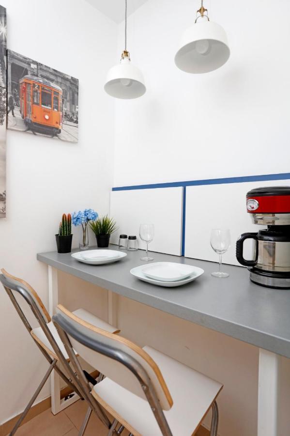 Lovely 2 Bedroom Apartment Near Old Town Bucureşti Eksteriør bilde